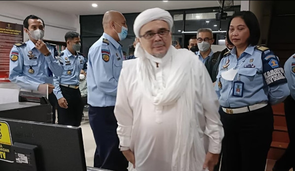 Rizieq Shihab Bebas Bersyarat Hari Ini