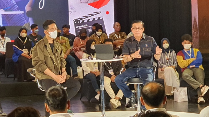 Gibran Khawatir Motif Batik Dicuri <i>Brand</i> Zara