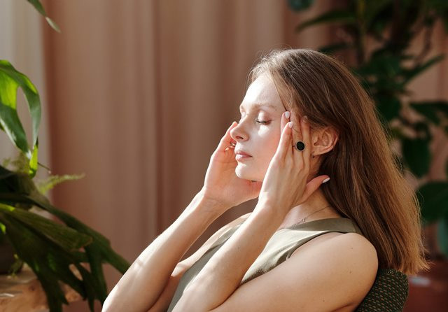 Apakah Seks Bisa Memicu Sakit Kepala? Berikut Survei Mengenai Hal Itu