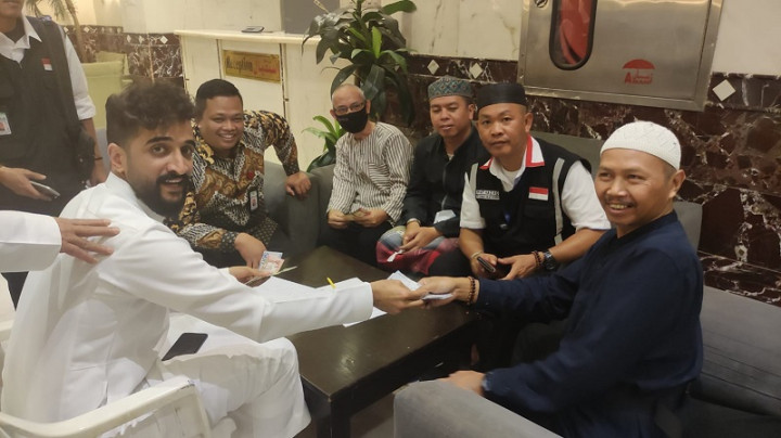 Hotel di Makkah Ganti Uang Jemaah yang Dicuri