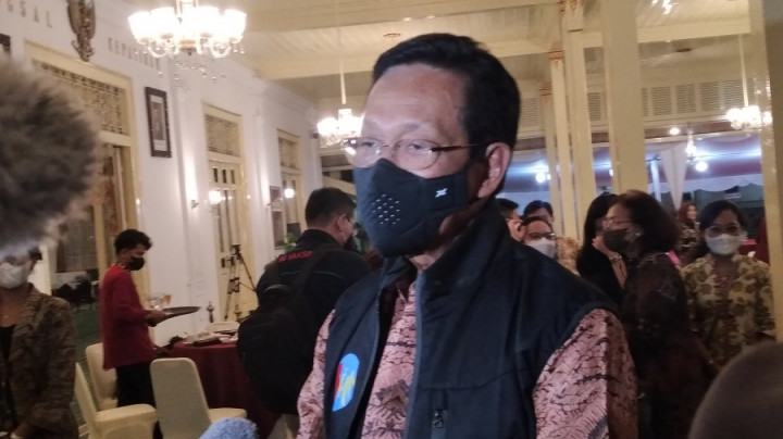 Sultan Tegaskan Tak Akan Bantu PNS DIY Terlibat Korupsi