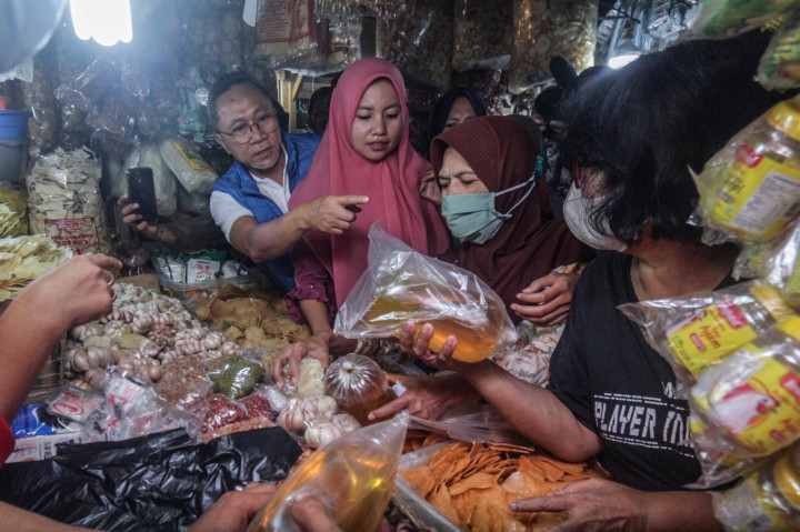 Mendag Zulhas Berkomitmen Jalankan Perintah Presiden untuk Menaikkan Harga TBS