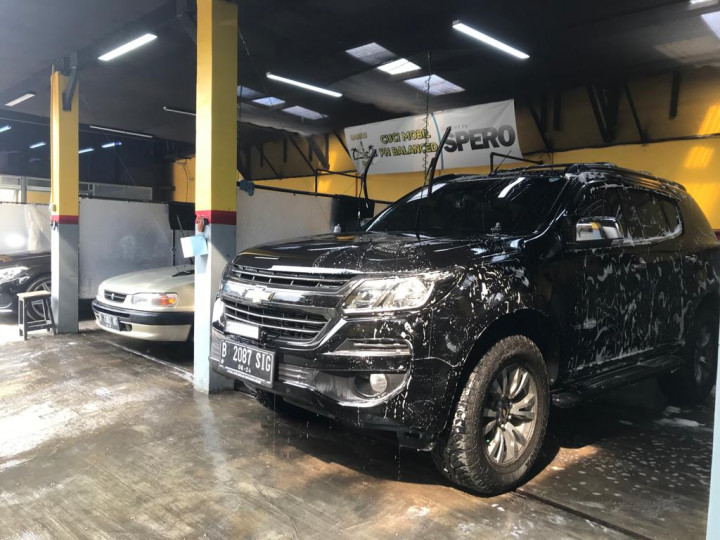 Bengkel Ini Tawarkan Cuci Mobil <i>PH Balanced</i>, Apa Keunggulannya?