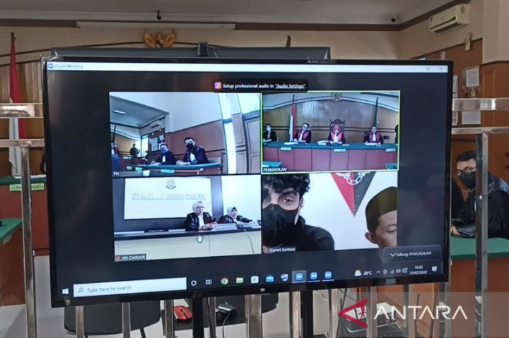 WNA Arab Saudi Penyiram Air Keras ke Istrinya Warga Cianjur Divonis Seumur Hidup WNA Arab Saudi Penyiram Air Keras ke Istrinya Warga Cianjur Divonis Seumur Hidup