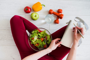 Ini 4 Tips Diet dengan Nutrisi Seimbang