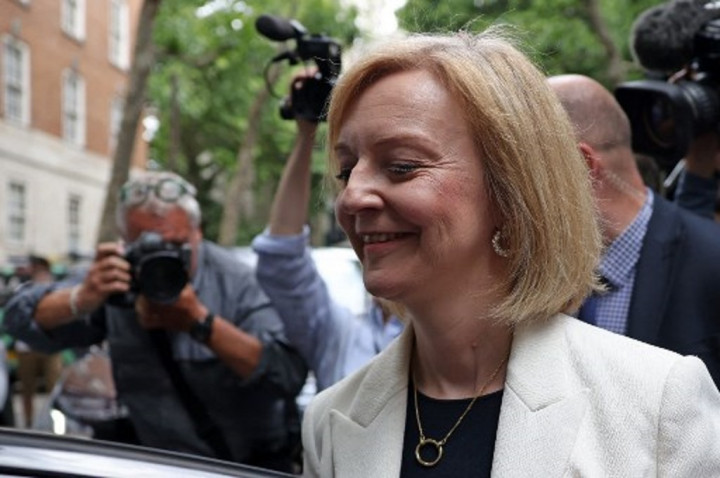 Kandidat PM Inggris Liz Truss Bertekad Hapus Semua Aturan Uni Eropa