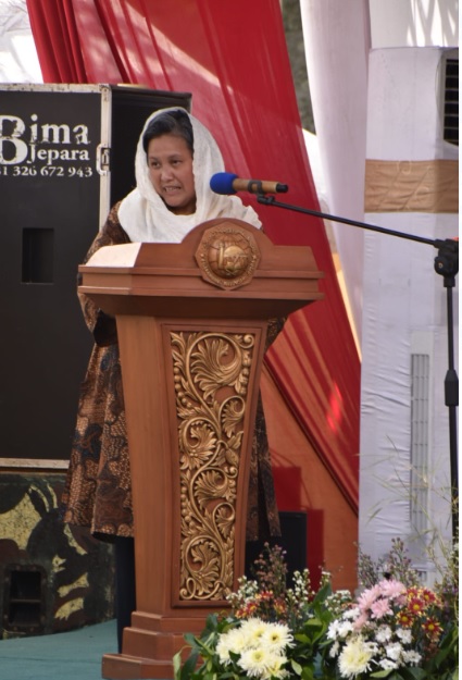 Lestari Moerdijat Tuntut Keterampilan Mahasiswa Adaptif dengan Perubahan Zaman