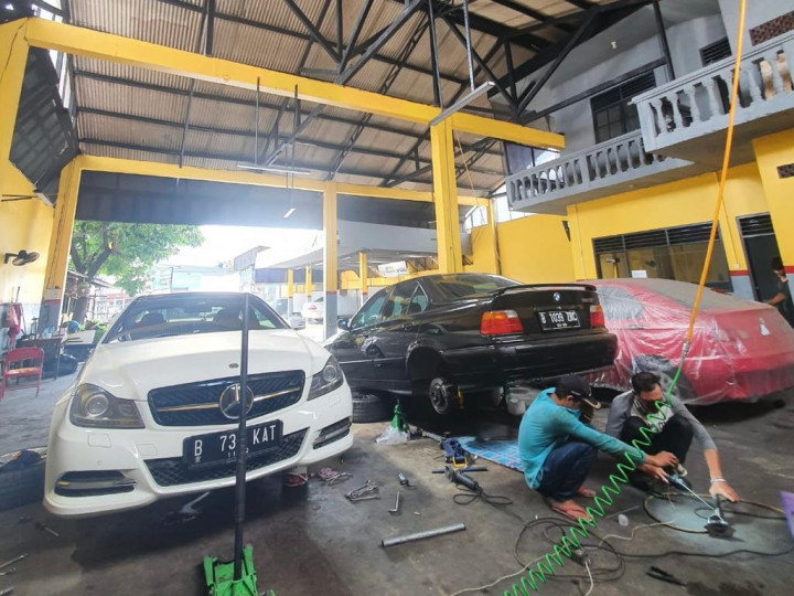 Rekomendasi Bengkel Suspensi yang Bisa Custom, Bergaransi, Serta Biayanya