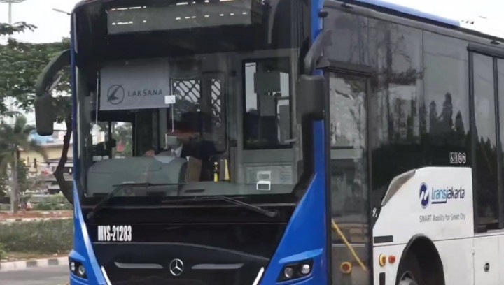 TransJakarta Buka Rute Baru Pengangsaan Dua-JIS