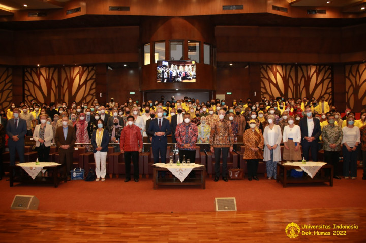 Kuliah Umum di UI, Mendikbud Belanda Bahas Pentingnya Pengetahuan Sebagai Solusi Permasalahan Global