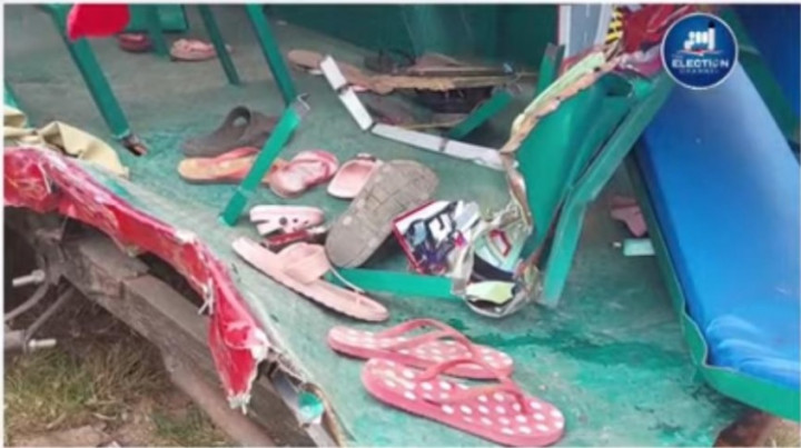 Odong-Odong Tertabrak KA Merak-Rangkasibitung di Serang, 9 Orang Tewas