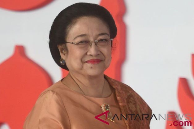 Megawati Terima Anugerah Bali Bhuwana Mahottama Nugraha dari ISI Denpasar