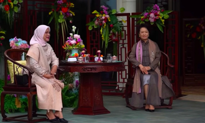 Iriana Widodo Diajak Menikmati Musik Tradisional oleh Ibu Negara Tiongkok