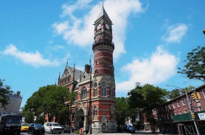 Baru Direnovasi, Intip Perpustakaan Paling Ikonik yang Pernah Jadi Pengadilan