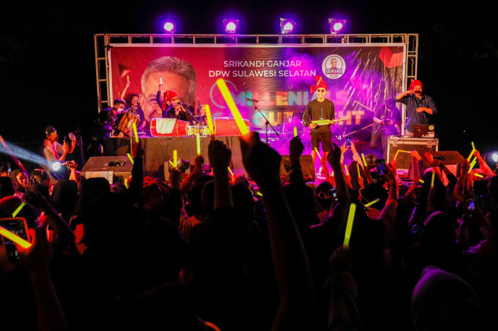 Milenial Sulsel Dekatkan Ganjar dengan Warga Melalui <i>Millennials Colour Night</i>