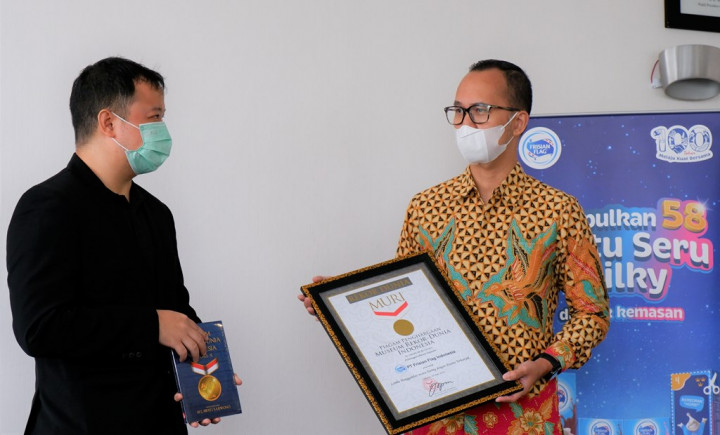 MURI Catat Rekor Lomba Menggambar secara Daring Terbanyak