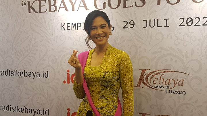 Dian Sastro Ikut Bergerak Agar Kebaya Diakui UNESCO