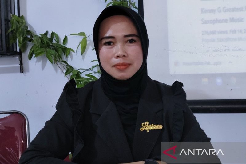  Anggota KPU Kabupaten Rejang Lebong, Lusiana. ANTARA/Nur Muhamad