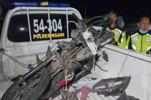 Nahas! Pelajar di Ngawi Tewas Tertabrak, Barang Berharga Malah Dicuri