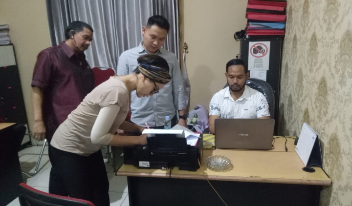 Nikita Mirzani Penuhi Wajib Lapor di Polresta Serang Kota Setelah dari Luar Negeri