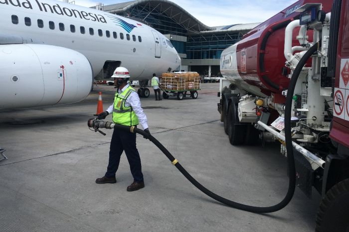 Mahalnya Avtur Mengatrol Harga Tiket Pesawat