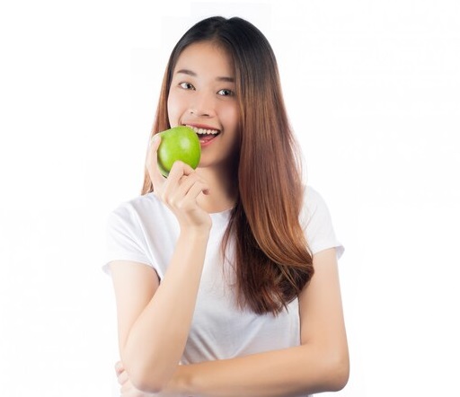 Saat mengonsumsi buah sebaiknya tidak menggabungkan buah yang manis dengan buah sitrat. (Foto: Ilustrasi. Dok. Freepik.com)