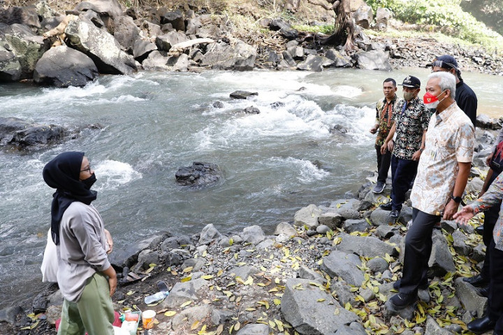 Ganjar Tinjau Pengembangan Desa Wisata di Pemalang