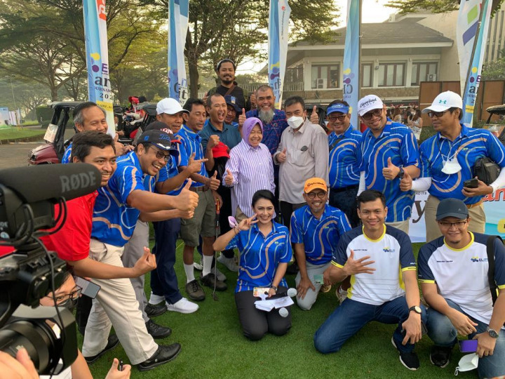 Turnamen Golf IKA ELITS Piala Mensos Risma untuk Listrik Berkelanjutan di Wilayah Bencana dan Daerah 3T