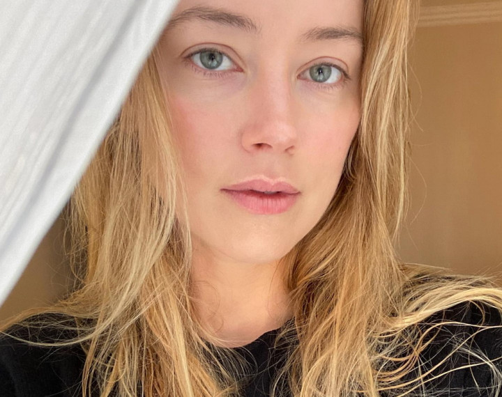 Amber Heard Jual Rumah untuk Tutupi Utang