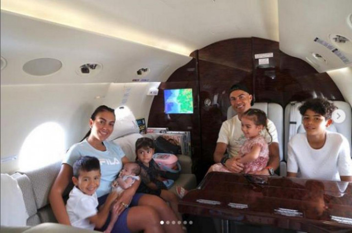 Cristiano Ronaldo Jual Jet Pribadi, Berapa Harganya?