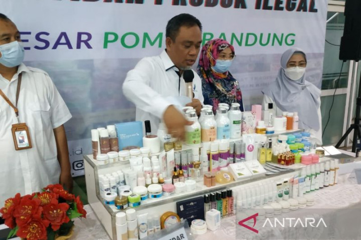 Ribuan Produk Kosmetik Ilegal di Jabar Disita BPOM