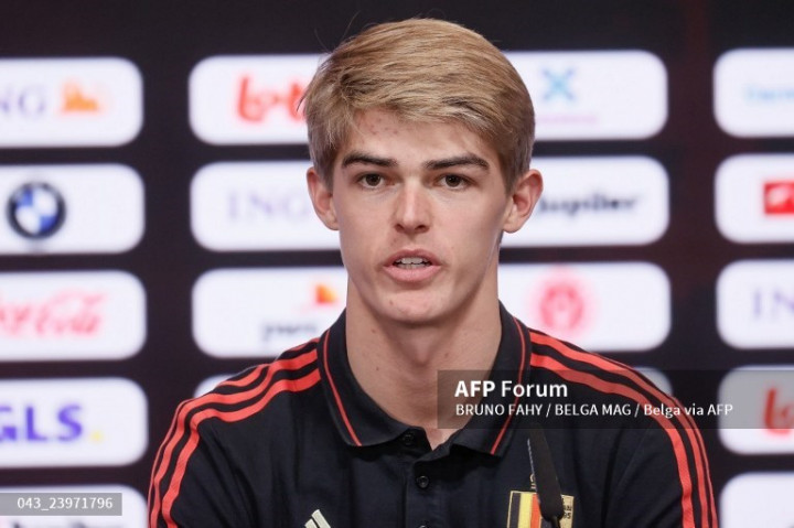 AC Milan Resmikan Kedatangan De Ketelaere