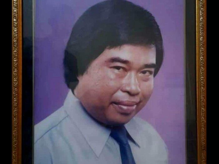 Komedian Senior Eddy Gombloh Meninggal Dunia