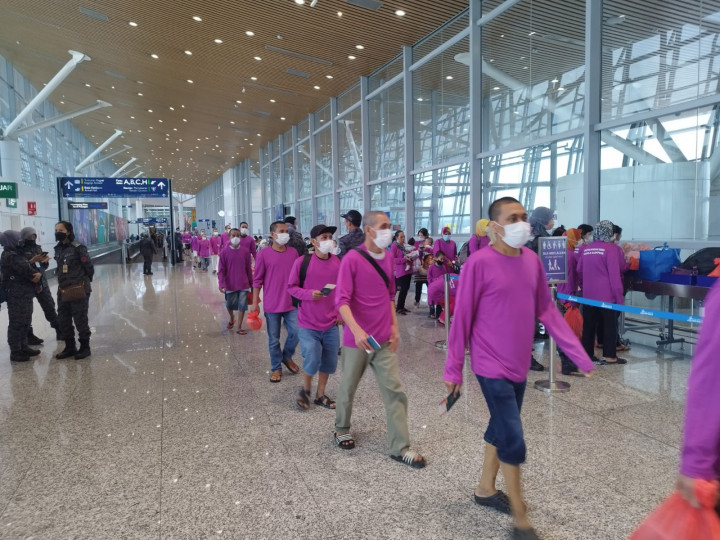 Hari Ini, Kemenlu Pulangkan 192 TKI Bermasalah dari Malaysia