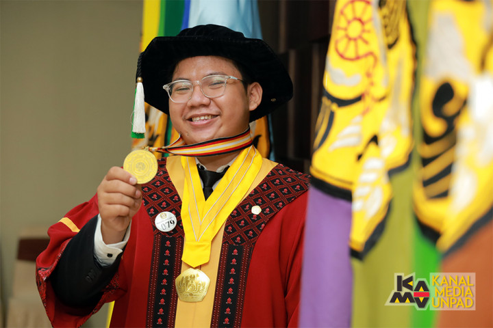 Rizal, Wisudawan Terbaik Unpad yang Punya Mimpi Majukan Pertanian Indonesia