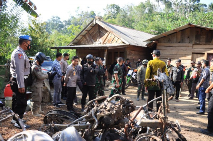 Bupati Jember Minta Warga Desa Mulyorejo Tetap Tenang