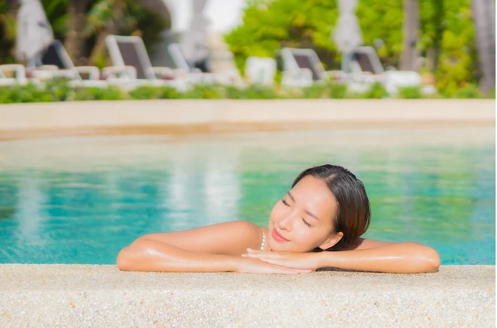 Risiko Bercinta di Kolam Renang, Ini Penjelasan Pakar