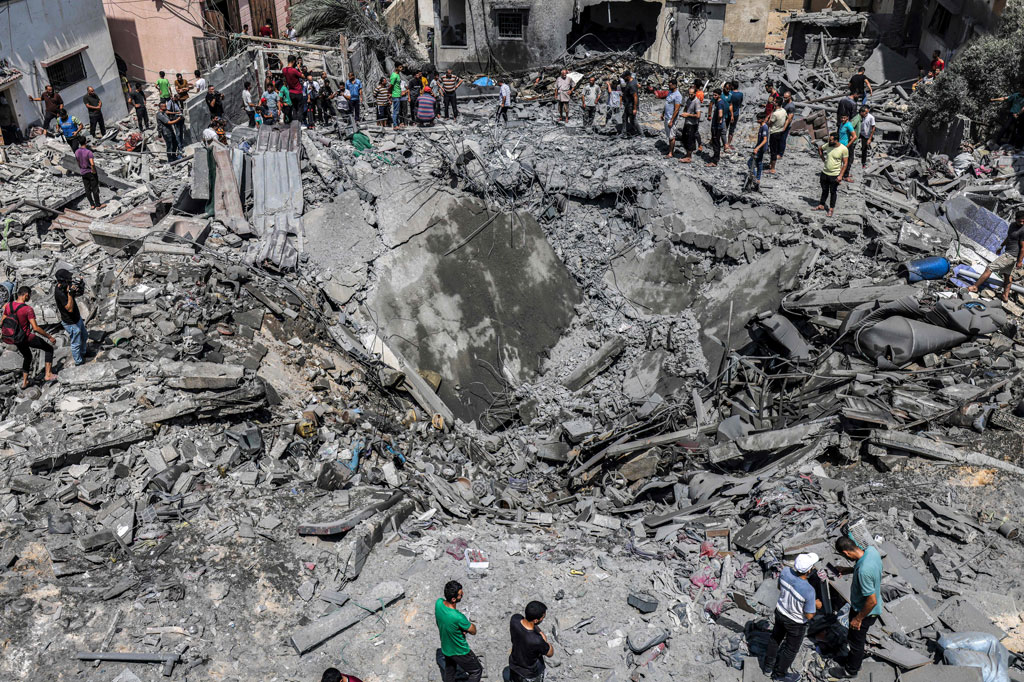 Israel dan Militan Palestina Saling Serang