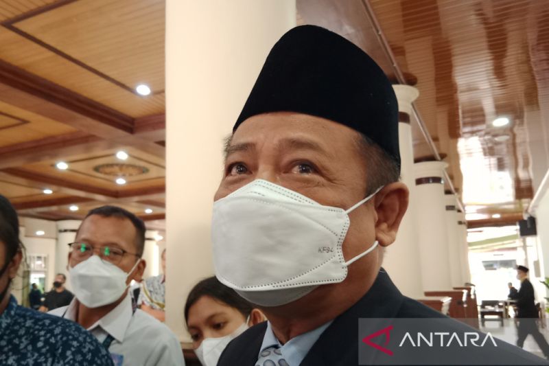 Sekretaris Daerah Istimewa Yogyakarta Kadarmanta Baskara Aji (ANTARA/Luqman Hakim)