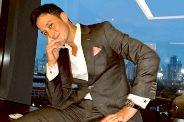 Mike Lewis Berperan di Film Horor Erotis, Garapan Sineas yang Pernah Tangani Film X-Men Mike Lewis Berperan di Film Horor Erotis, Garapan Sineas yang Pernah Tangani Film X-Men