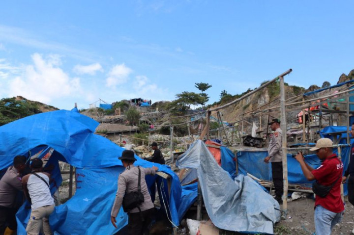 Polda Maluku Mengaku Kesulitan Awasi Tambang Emas Ilegal di Pulau Buru