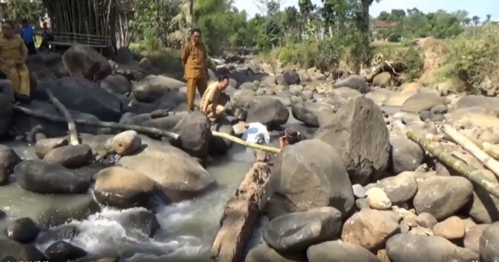 Ditemukan Perahu Kuno Berusia Ribuan Tahun di Ngawi, Begini Penampakannya