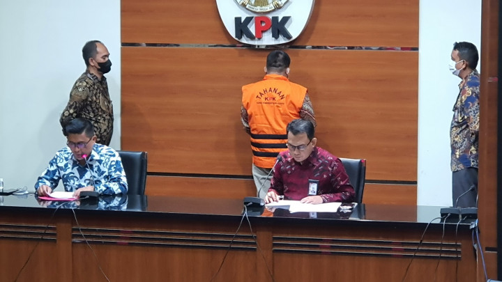 KPK Tahan Eks Wakil Ketua DPRD Tulungagung Selama 20 Hari