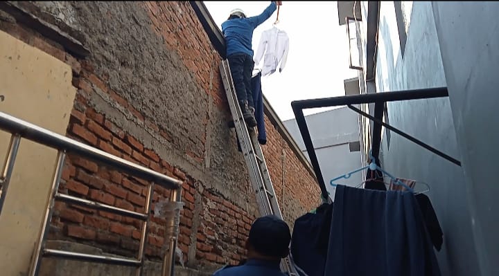 Ada-ada Saja, Mahasiswi Telepon Damkar Cuma untuk Diambilkan Jemuran