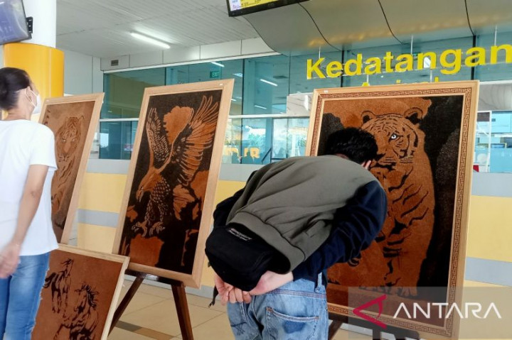 Bandara Jambi Bantu Promosikan Ratusan Produk UMKM