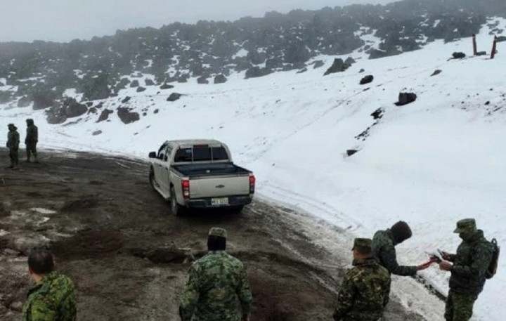 3 Pendaki Tewas 12 Terluka Usai Terjatuh dari Gunung Berapi di Ekuador