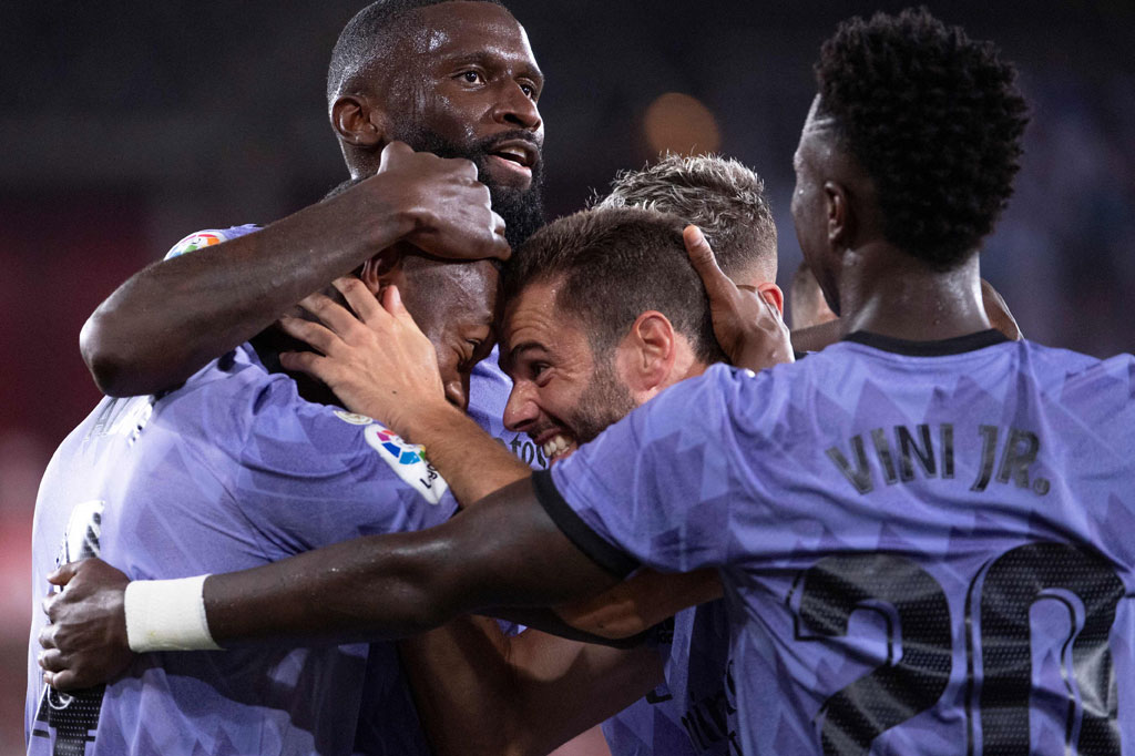 Almeria Vs Real Madrid: Los Blancos Menang 2-1