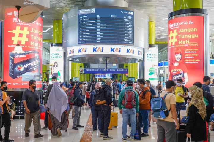 Mulai Hari Ini, Tes PCR Diwajibkan bagi Penumpang Kereta yang Belum Vaksinasi Booster