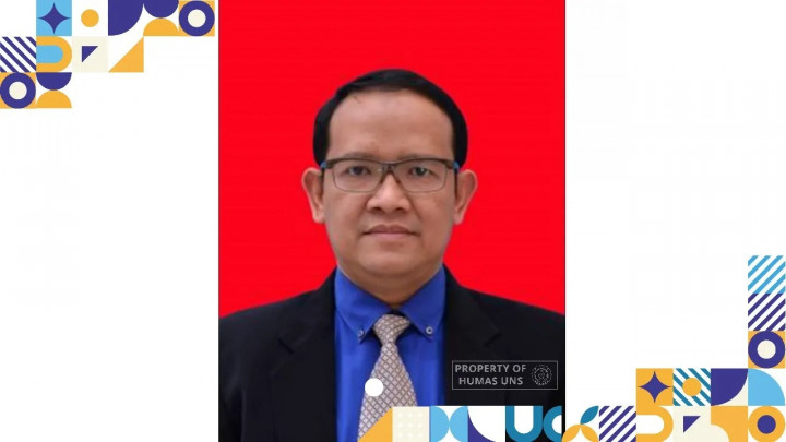 Dosen UNS Tonang Dwi Ardyanto Raih Achmad Bakrie Award XVIII