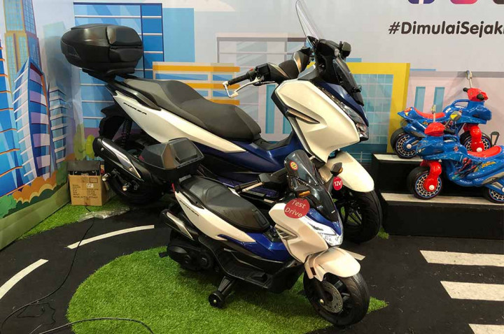 Mainan Tunggang Motor Vorza Ini, Ternyata Berlisensi Honda Jepang Lho!